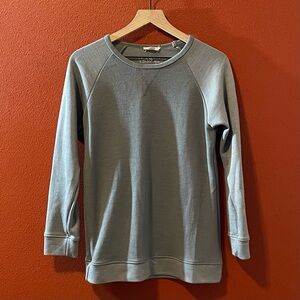 Wild Rye Women’s Heyburn Crew Merino Raglan Tailgate Relaxed hiking Sweatshirt